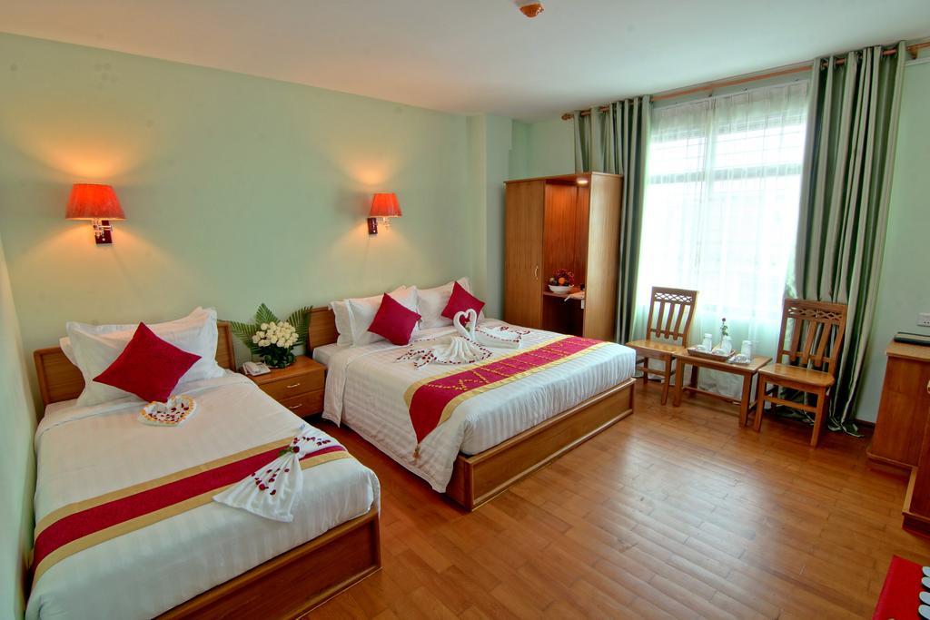 Hotel A1 Mandalay Habitación foto