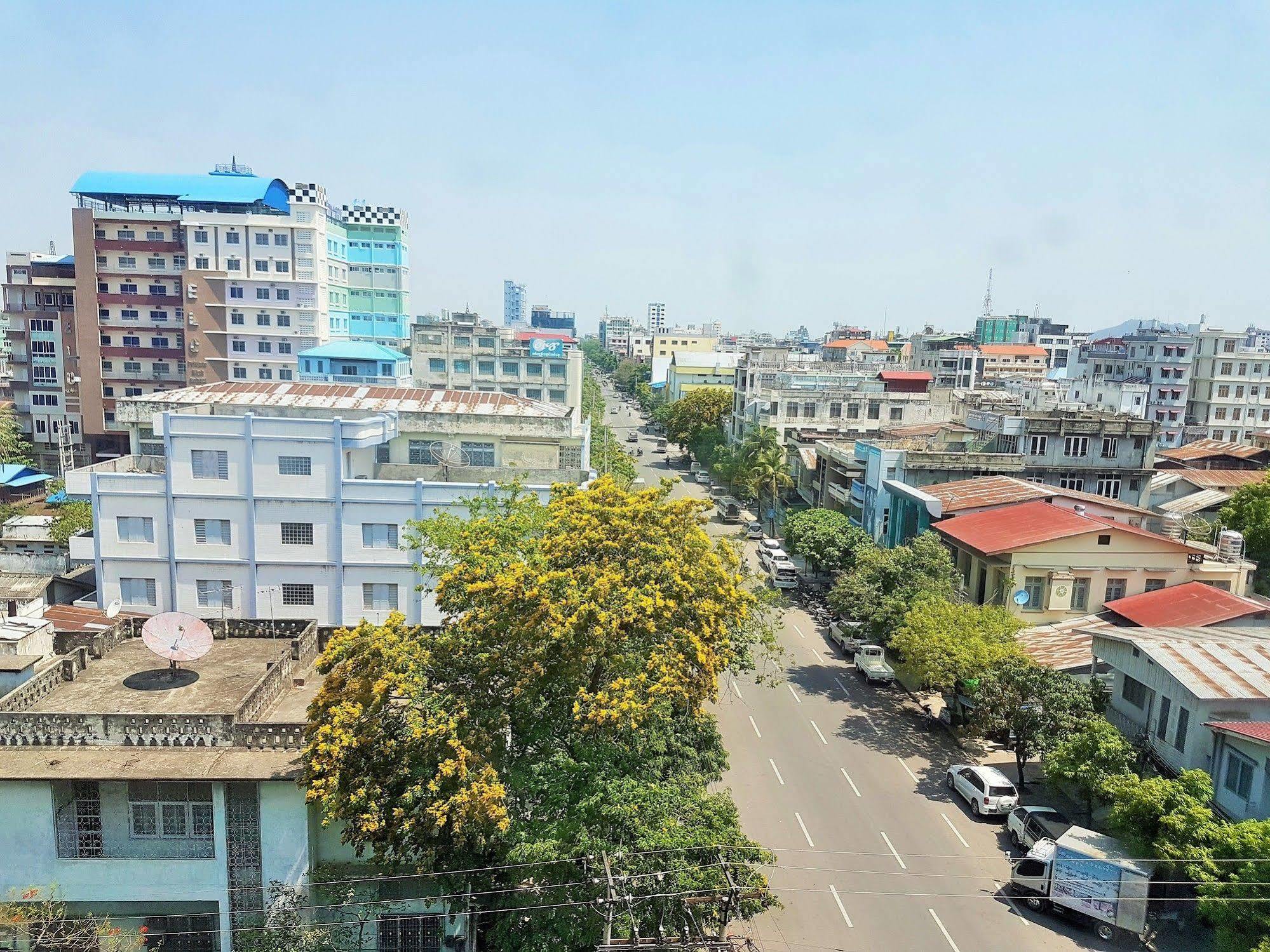 Hotel A1 Mandalay Exterior foto