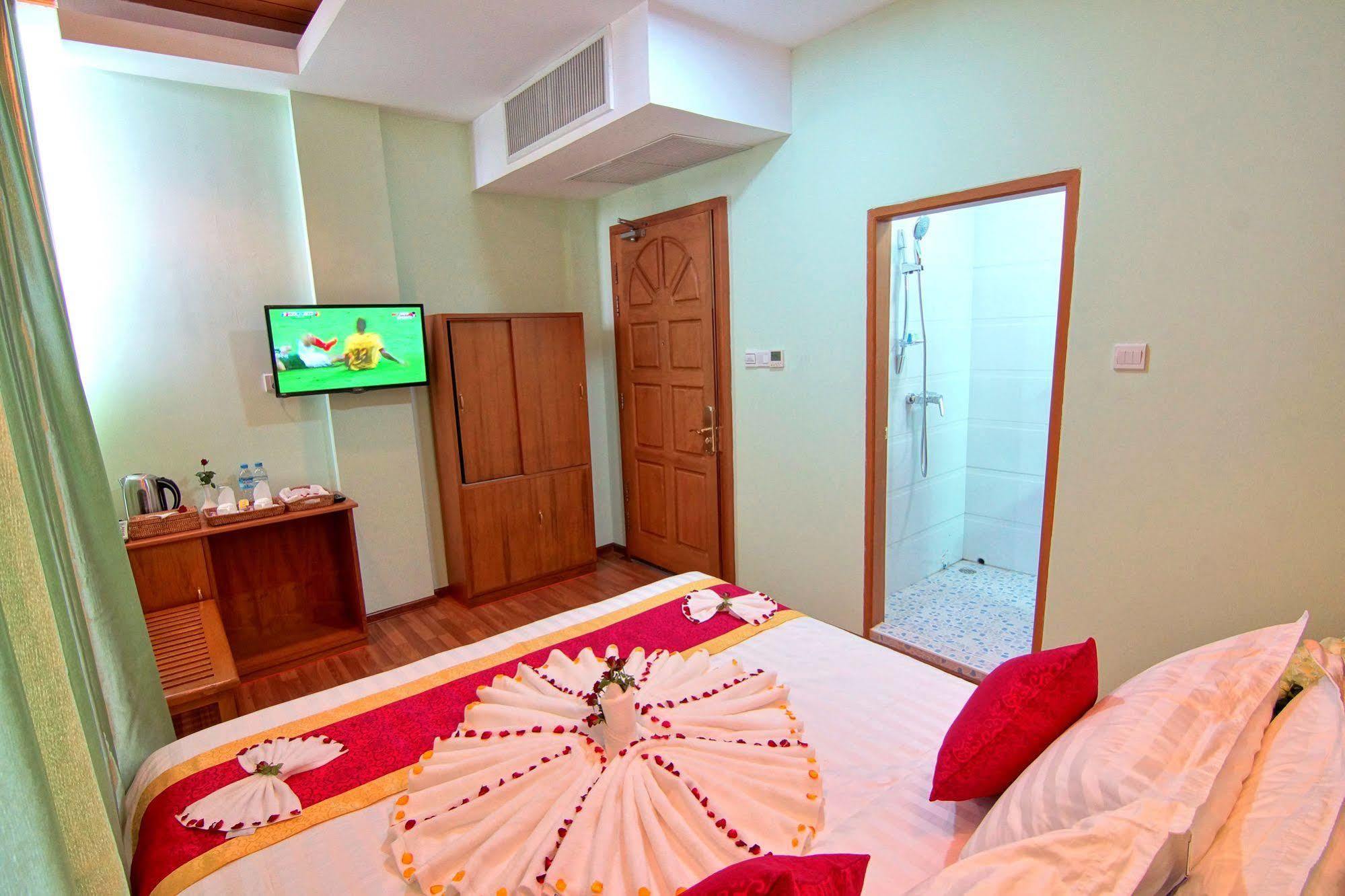 Hotel A1 Mandalay Exterior foto